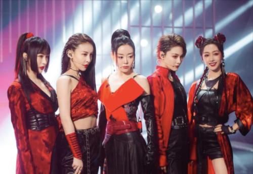 唱跳很飒、公演C位、代表作很红，安又琪的淘汰真的让人意难平