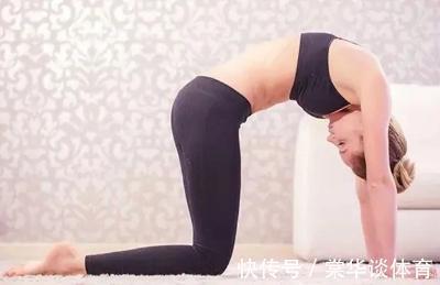 性感|“环球旅游皇后”刘太阳，瑜伽身材曲线性感，无愧于的中国卡戴珊