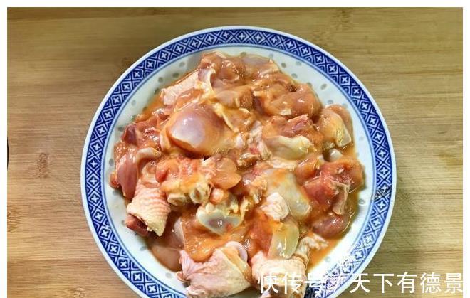 入味|夏天,隔三差五吃这菜,做时多加一料,鲜香入味,每次都光盘