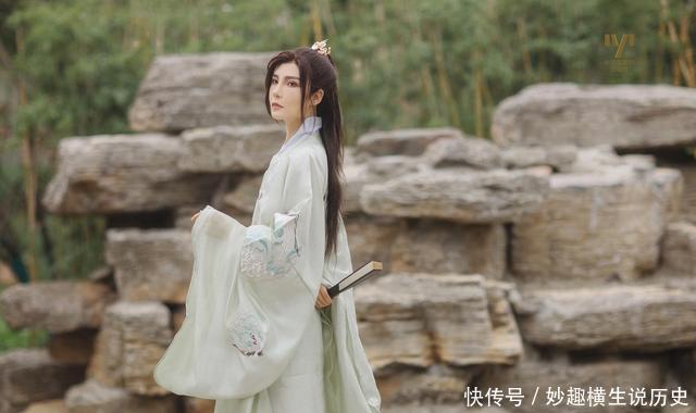 浅色系|谁说汉服很厚重那些仙气飘飘的浅色系汉服,轻盈又飘逸