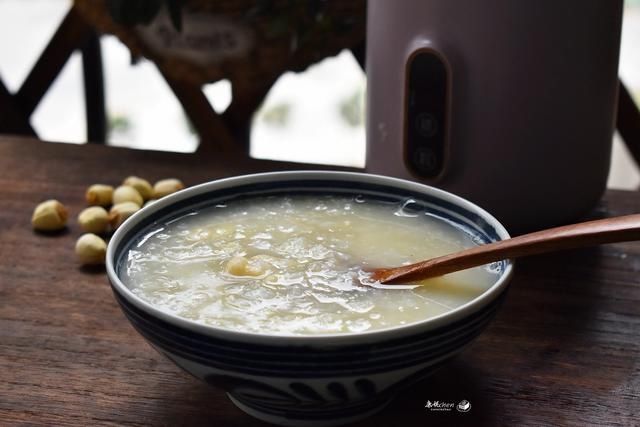 莲子绿豆|夏秋交替适合煮这粥，清香营养，软糯顺滑，胶质满满，做法很简单