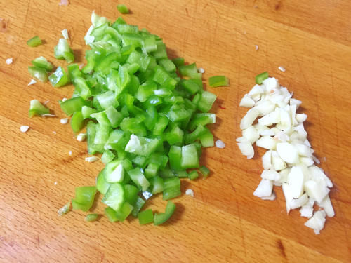 蘑菇|这蘑菇与鸡胸肉天生一对,口感鲜嫩至极、细腻软滑,多吃都怕胖