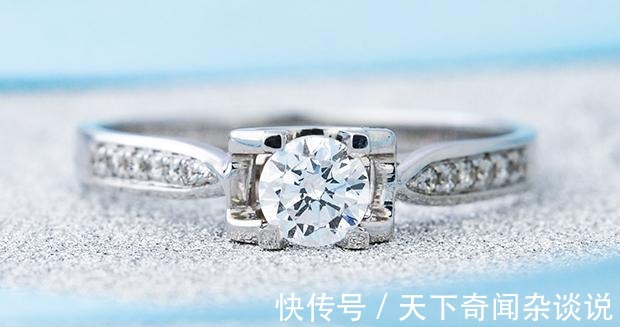 戒指 什么是情侣戒指一对多少钱哪些场合送情侣戒指合适!