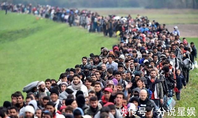 宗教#两个被迫改变信仰的基督教国家,一个战乱不息,一个穷得叮当响