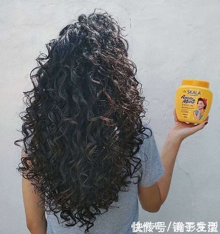 新年 新年发型别再乱剪了,这才是当下最火的发型,无论长短都很心动