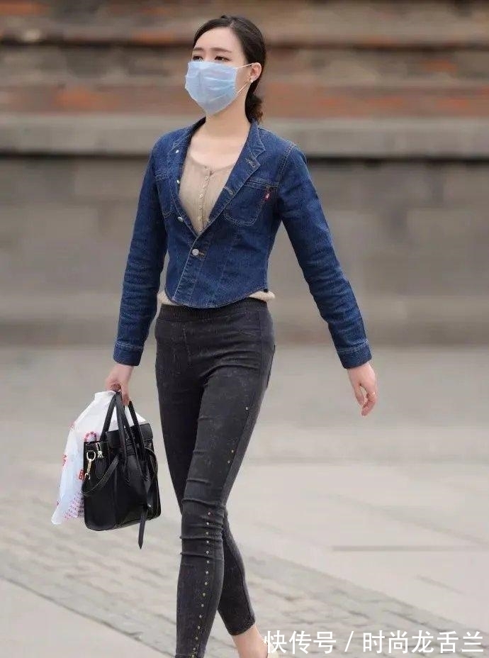 小仙女们 牛仔入秋必备,时尚减龄又气质,小仙女们的最爱