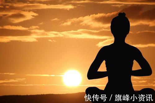 经络|捶捶背,按摩脸,长期坚持会有这种效果....