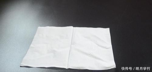 小苏打和食盐混合在一起, 作用太棒了, 一年能帮家里省下不少钱
