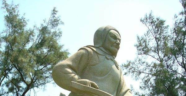 此人是栾廷玉之弟,名头响作用低,排名却高于八十万禁军教头