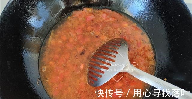 香菇|天冷了，吃炒菜不如炖菜，几种食材炖一锅，鲜美营养，热乎又暖身！