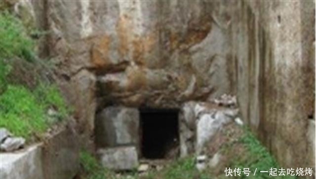 悬崖上发现多座楚王墓,崖顶上又发现多间寺庙,专家:两者关系可大了