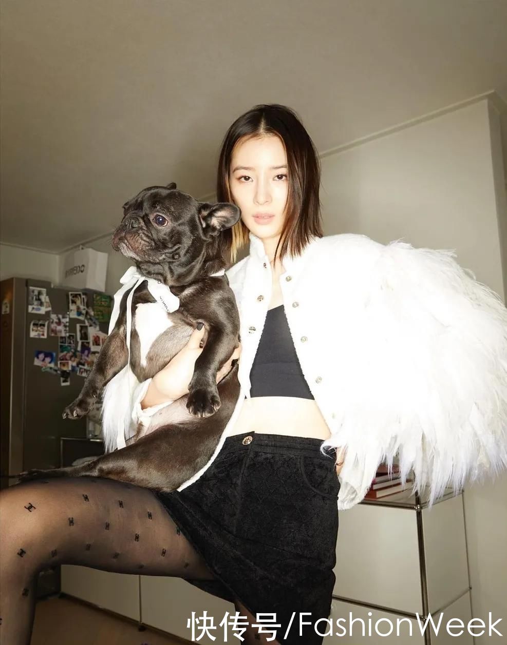 完蛋了！我居然对黑丝真香了