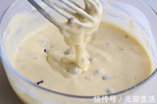 面粉|面粉里加1瓶酸奶，不用烤不用炸，好吃不上火，出锅女儿吃撑了