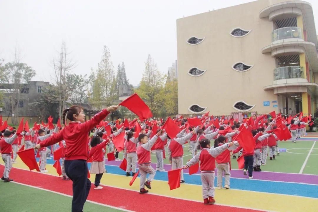 天府七中|【眉州名师】送培送教共学习 专家引领助成长