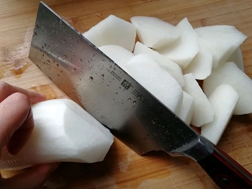 咳嗽|半个萝卜一个梨,再严重的咳嗽,喝两次,保证“药”到病除