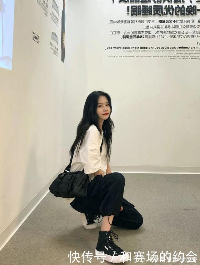 帆布鞋|你的鞋子该换了!今夏流行穿帆布鞋,百搭又平价