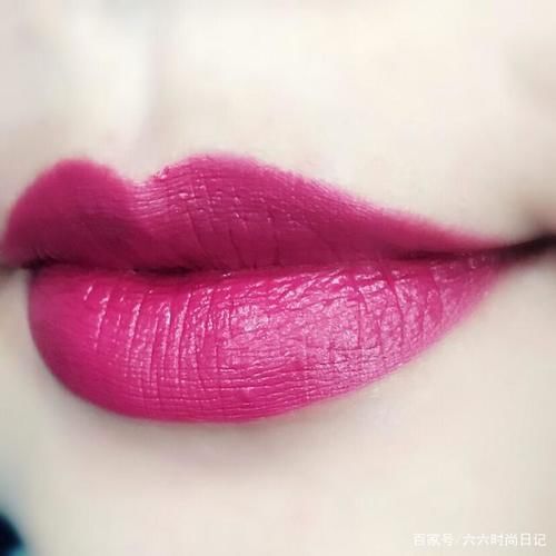 5只买完就后悔的口红吐槽，荧光又显黑！你踩雷了几个？