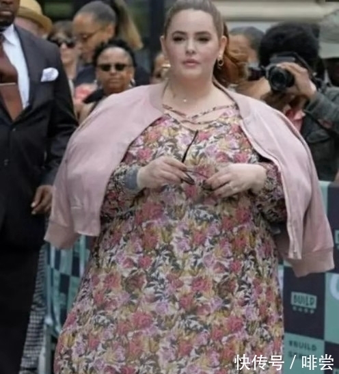 双腿|500斤女子想要当模特，当她亮出双腿后，网友：真大腿