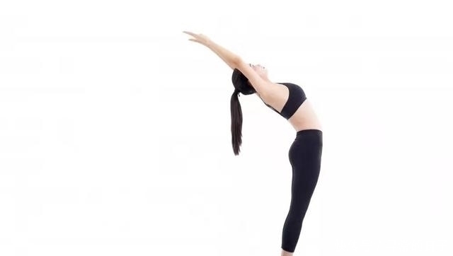 大部分|练瑜伽拜日式,大部分人都忽视了呼吸,其实很重要