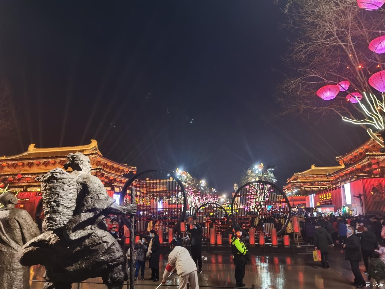 春节西安看灯会