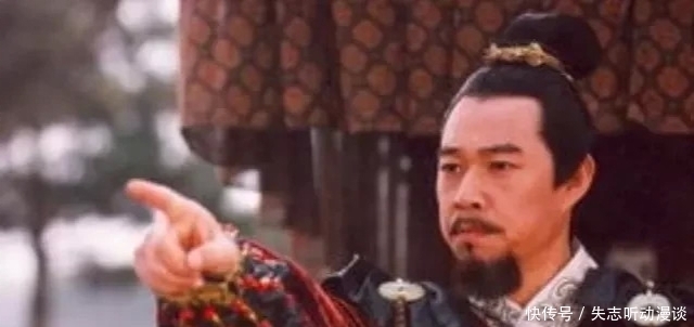 王翦|将军自觉功高震主，主动请求解甲归田，皇帝表示：你留下，我不杀你