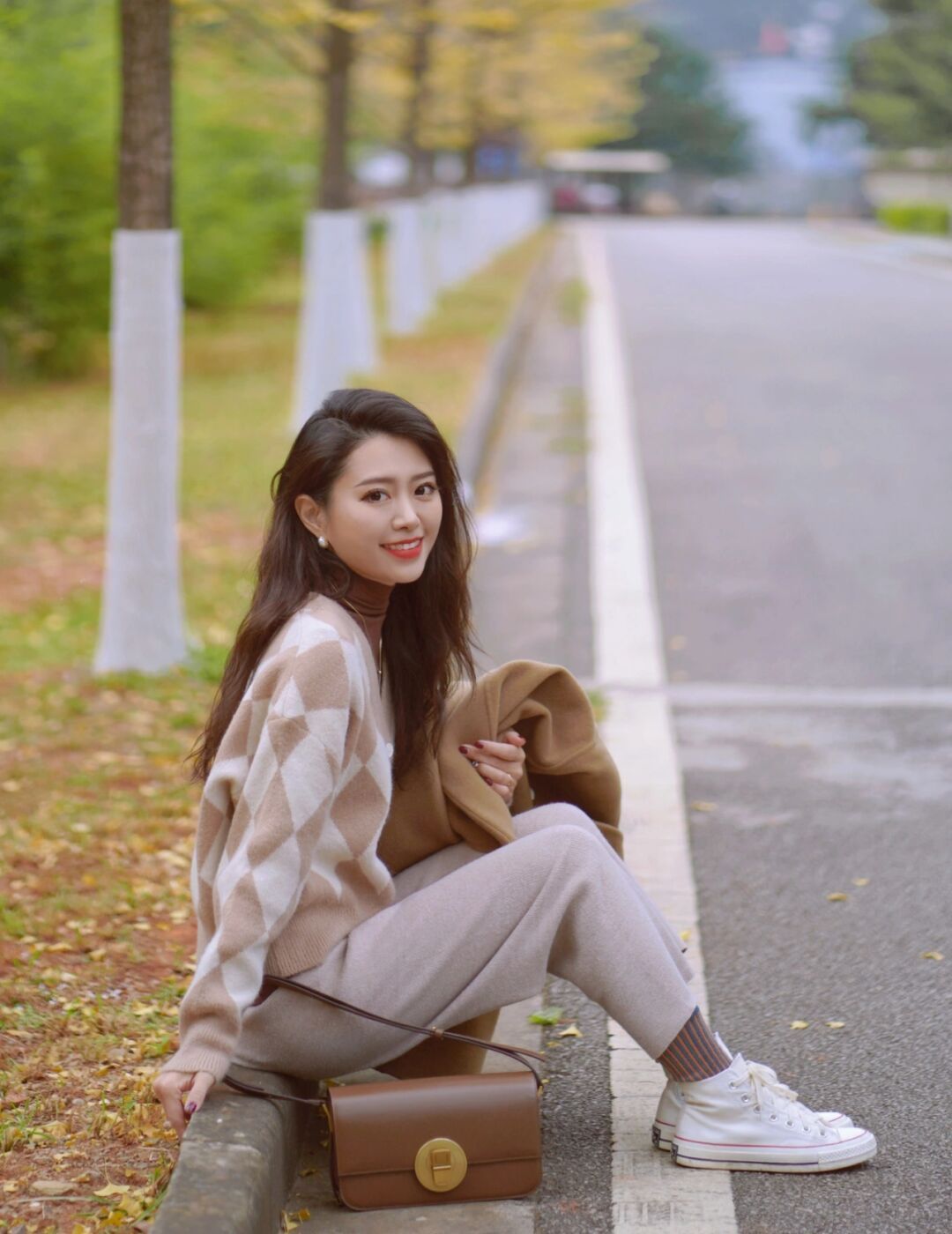 裤子 大衣烂大街了?试试搭配这几种裤子显高显瘦,让你高级又洋气!