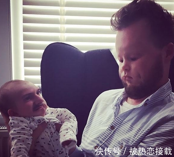 爸爸|当小孩和爸爸换脸会是什么样?被网友恶搞后真的太逗了