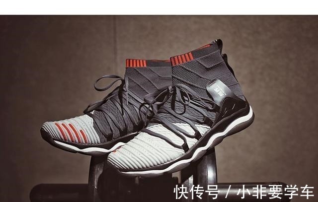 李宁 安踏的气垫鞋,匹克的“驭帅”,国产什么时候能站起来!
