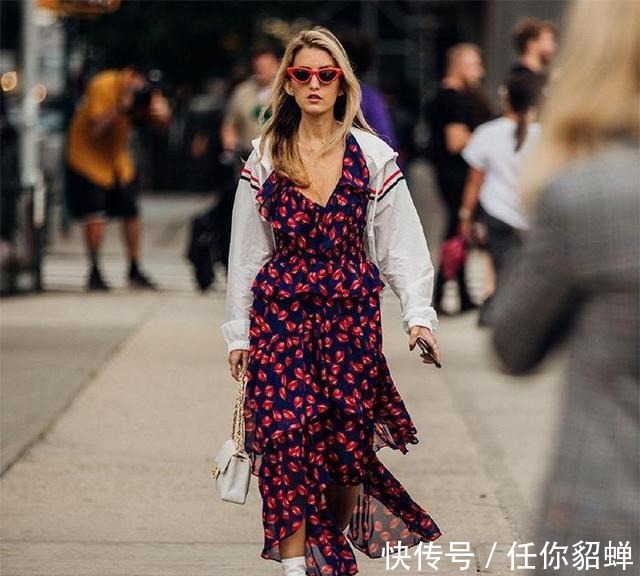 高效果 想显高不一定要穿“恨天高”,这4款鞋子更好穿,特适合矮个女孩!