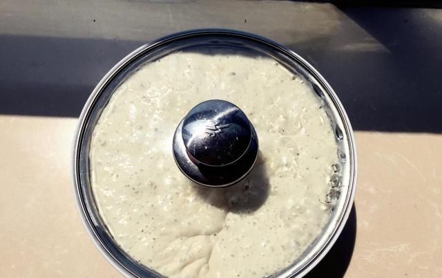 你做的披萨不拉丝教你一道重磅披萨,不仅能拉丝还超丰富