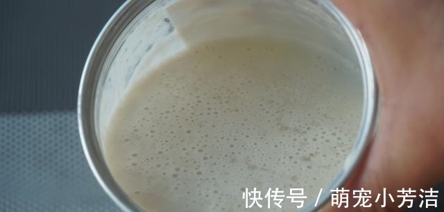 玉米面百吃不厌的做法,不放一粒酵母,松软多层,出锅全家都爱吃