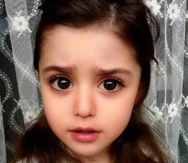 学会|女孩子如何让眼睛“变大变美”学会这3方法,“卡姿兰”大眼有戏