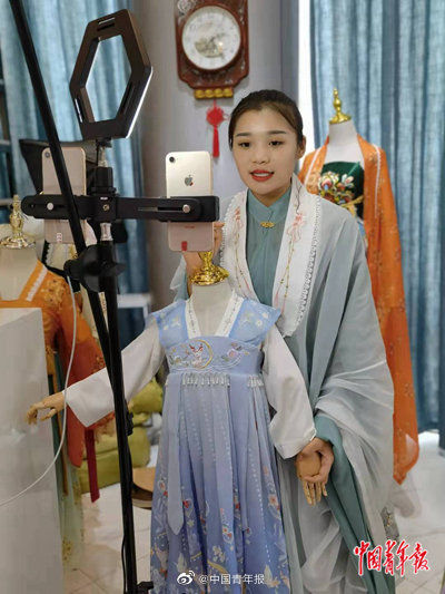 绣花机|曹县成就了汉服，还是汉服成就了曹县