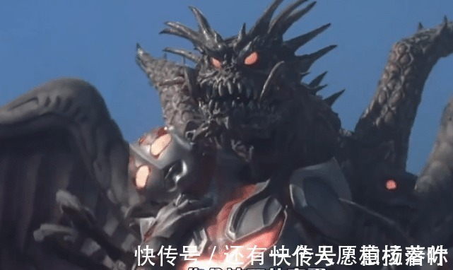 成人向|奥特曼奈克斯特上演最帅空战,CG特效炸裂,却令圆谷血亏几个亿