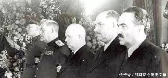 尿湿|斯大林之死,尿湿裤子4个小时,战友们见死不救!