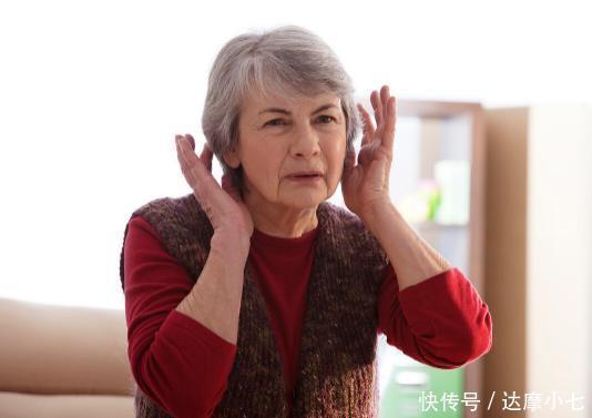 频繁|若头部频繁出现3种迹象,多半是血压超标了,若不注意,小心脑梗