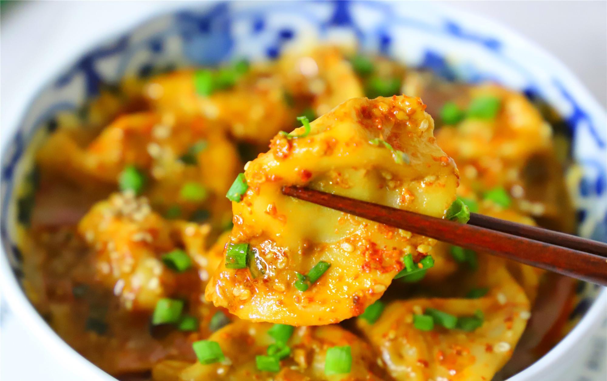 开胃|天冷了,饺子最馋此吃法,拌一拌就好,香辣开胃,简单又好吃