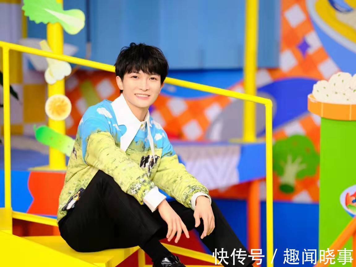 深深期待,期待深深,實(shí)力唱將周深加盟浙江衛(wèi)視《天賜的聲音》第三季