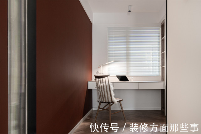 主卧|91平现代简约风二居室,整个空间在绿色的点缀下活跃起来