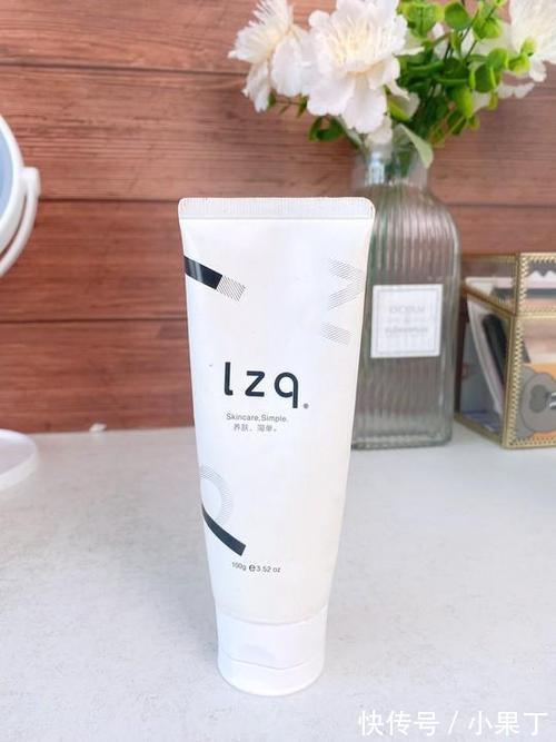 痘痘|因低价被忽视的洗面奶,堪称油皮的“克星”,网友:痘痘消失了!