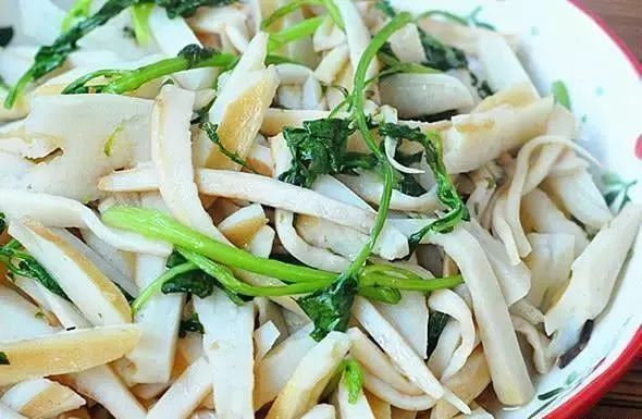 医生|医生都在吃！养肺第一菜就是它，秋天吃，不到一周肺变得很健康！