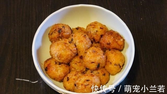 胃口|春节弟弟家请吃饭，弟媳做了10个菜，好吃又实惠，合胃口
