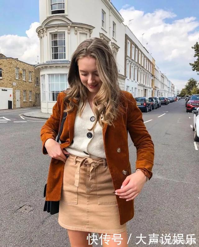 外套怎么穿才好看换上这几款内搭,气质又时髦