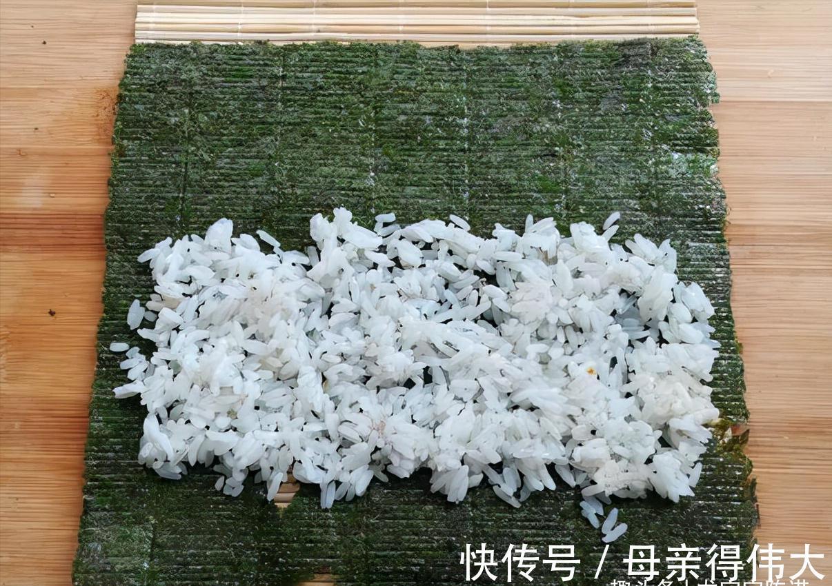 米饭最好吃的做法,一口一个香喷喷,端上桌三分钟准抢光