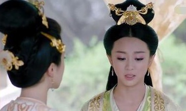 名字|两位名字为丽华的皇后,一个母仪天下,一个处境尴尬