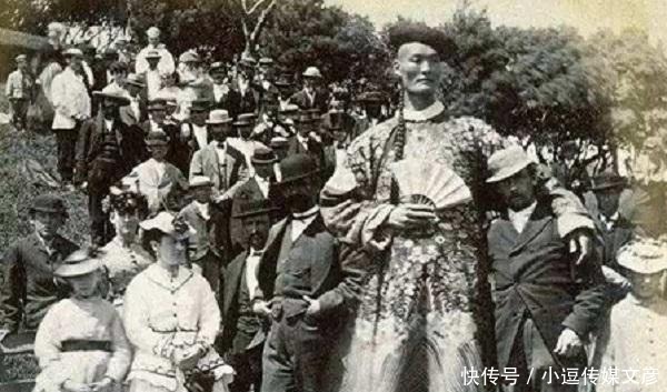 清朝巨人詹世钗:身高3