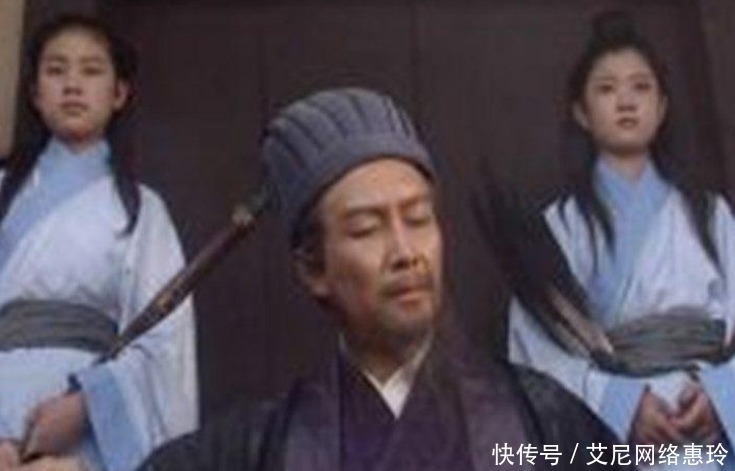 进攻|司马懿不愧为一代枭雄,明知空城却不进攻诸葛亮,死前才道出真相