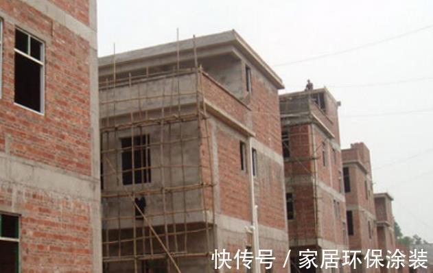 外墙|农村建房为啥“外墙两侧都不贴瓷砖”？除了成本高，还有这些隐患