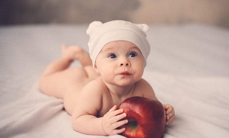 宝宝|如何判断新生儿是否健康参考这4个标准