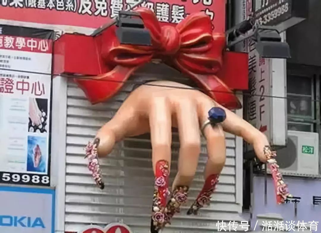 芝麻开门|20个令人“匪夷所思”的奇葩设计,图19是为前任设计的仙人掌沙发